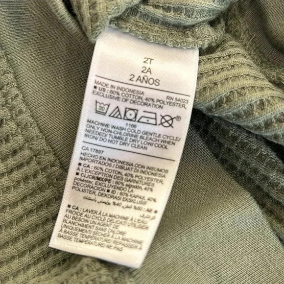 Old Navy long sleeve shirt - Picture 6 of 7
